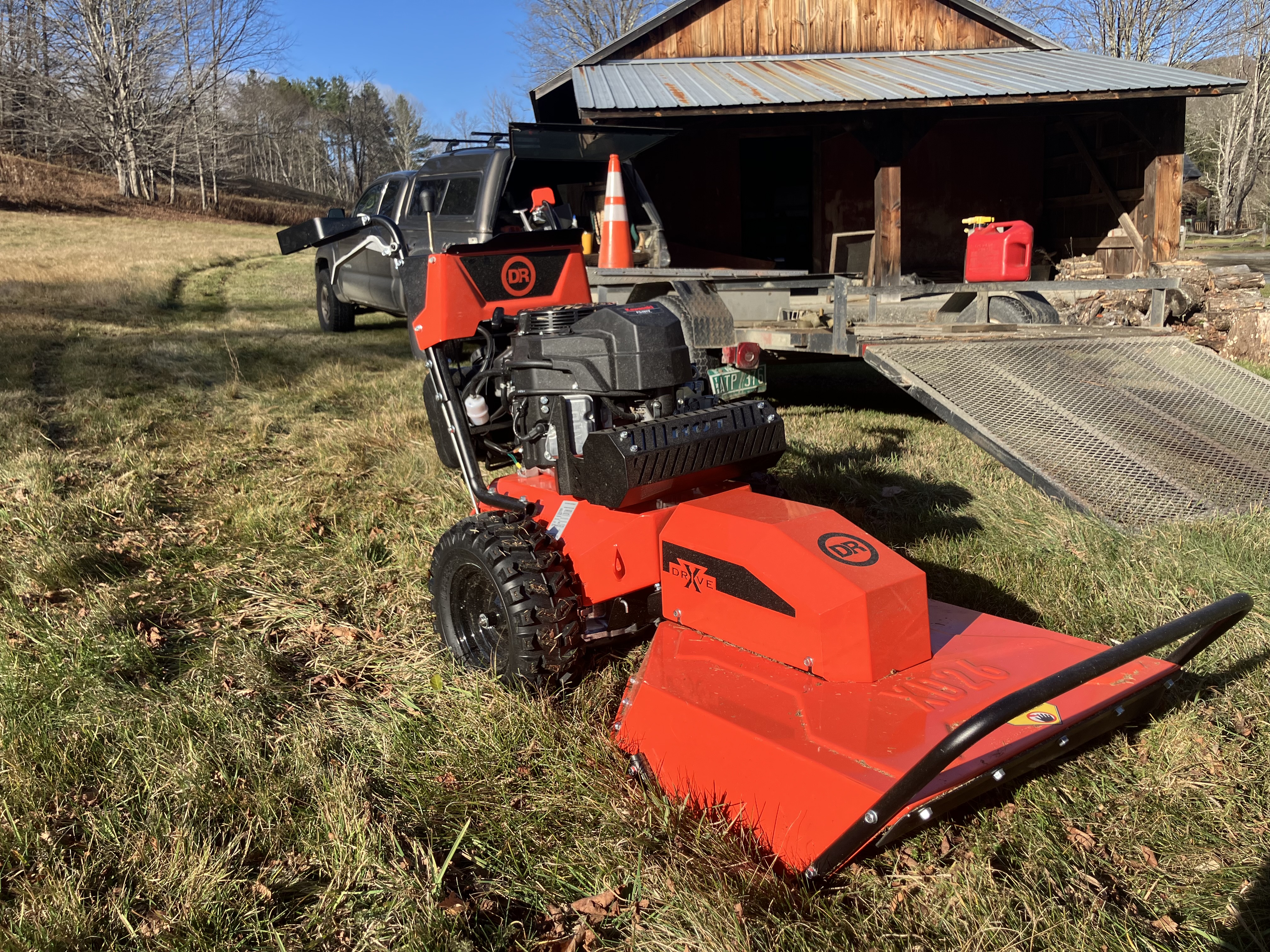 DR XD26 Walk Behind 26 inch 14.5 HP Manual Start Field and Brush DR XD26 Walk Behind 26 inch 14.5 HP Manual Start Field and Brush